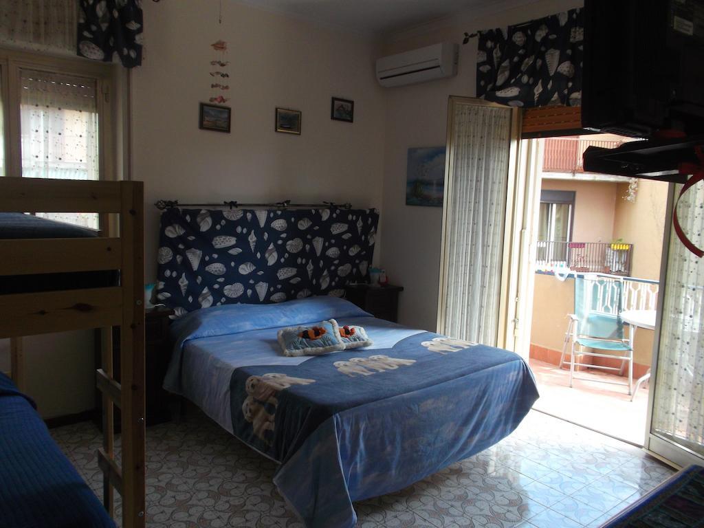 A Casa Di Marco Bed & Breakfast Catania Rom bilde